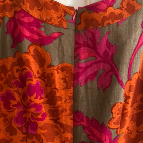 Linen Dress - Picture 5 of 6